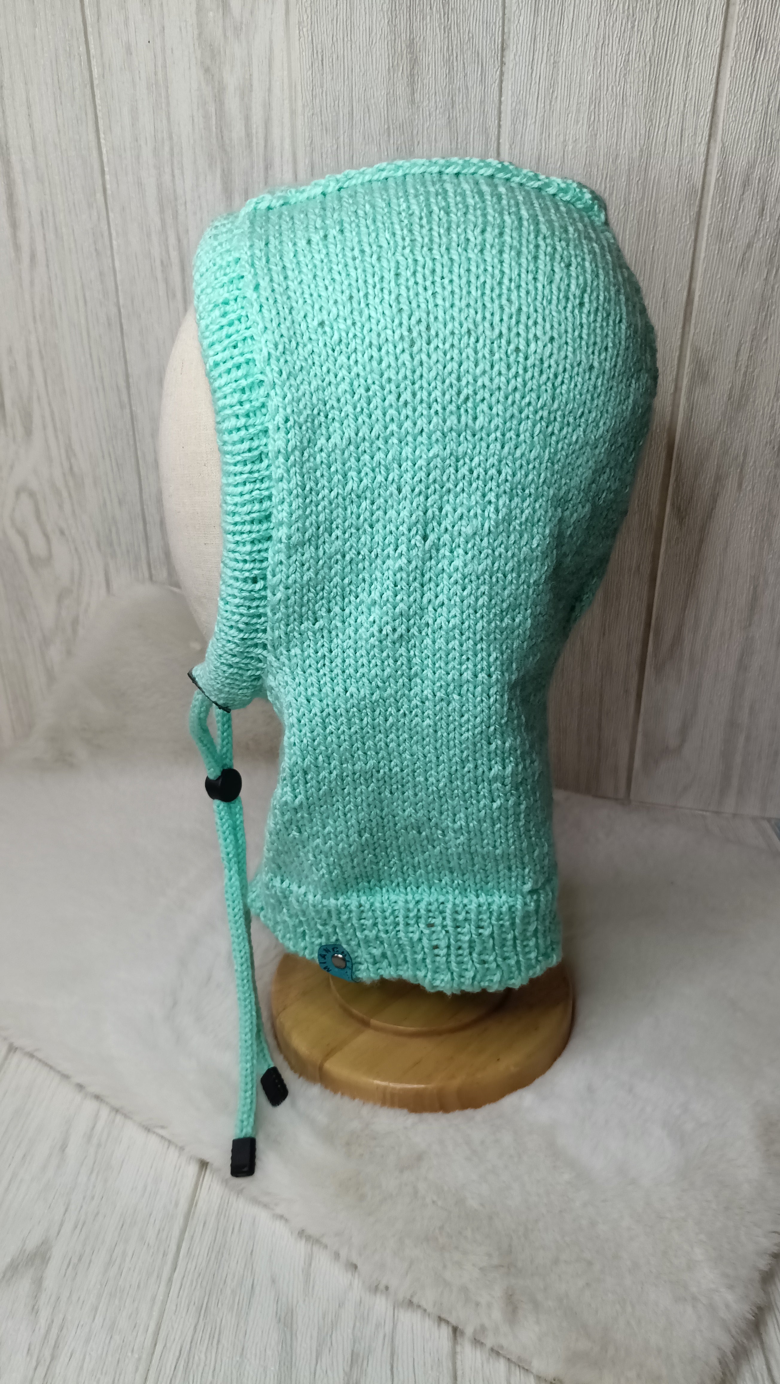 Gorro tipo capucha modelo Stella