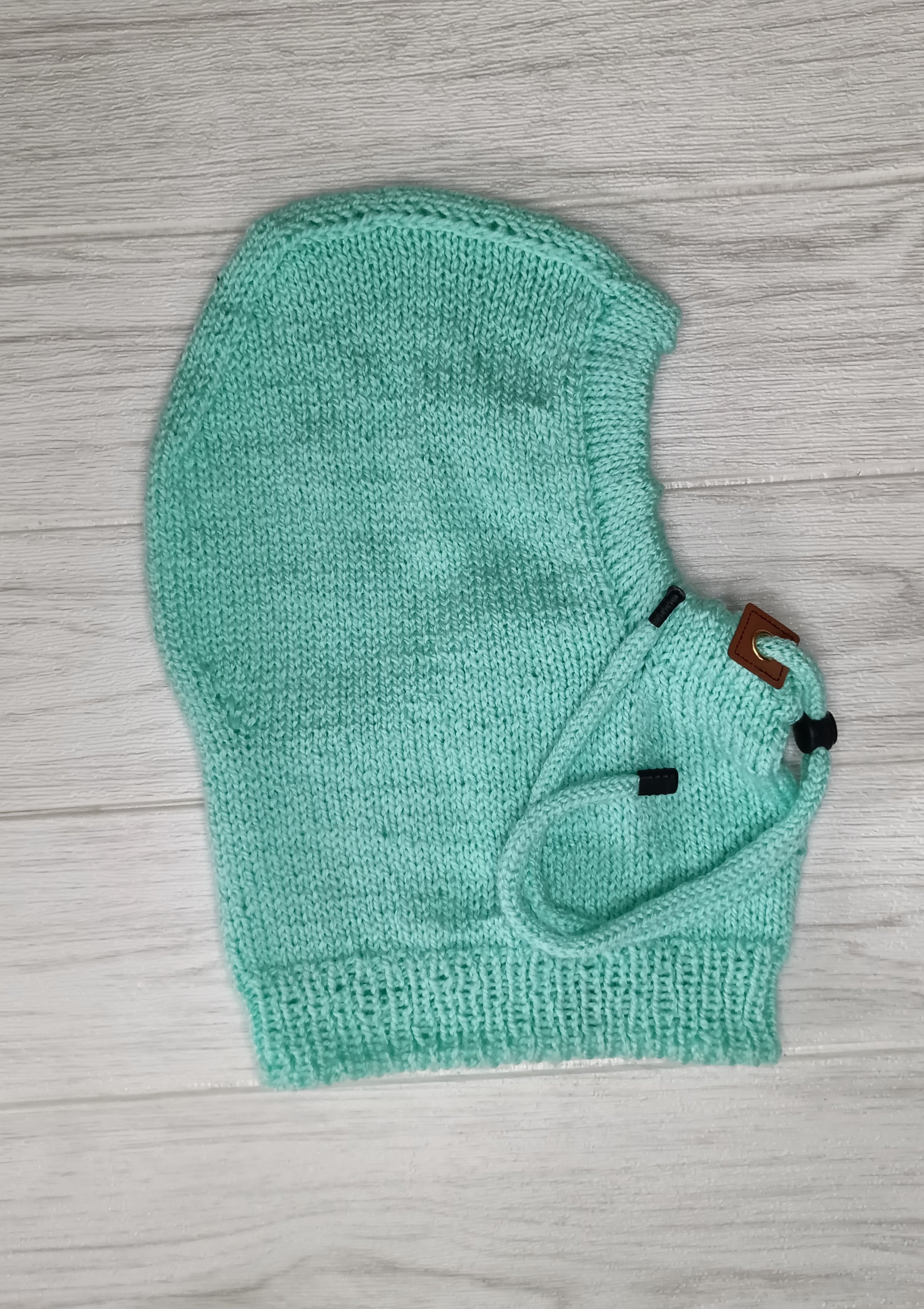 Gorro tipo capucha modelo Stella